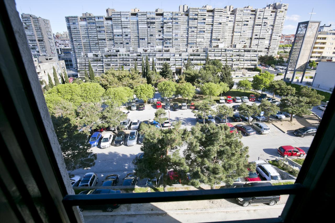Golden Place Split Exterior foto